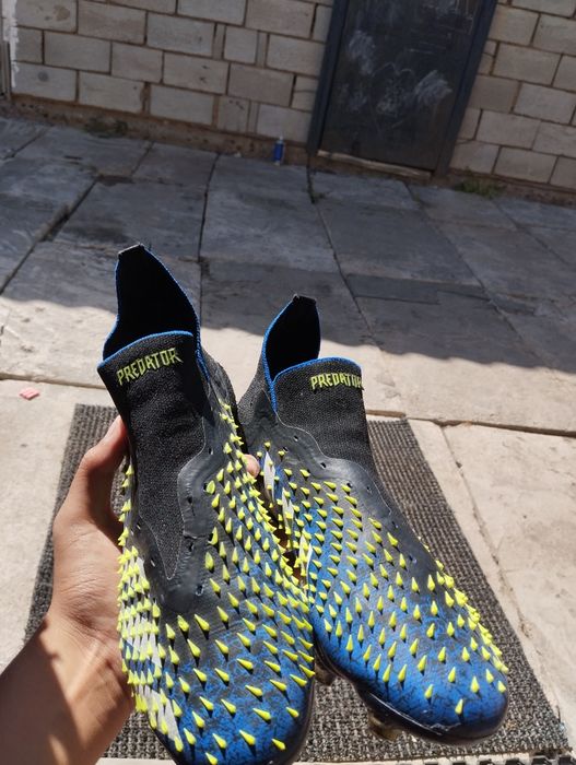 Продам бутсы срочно