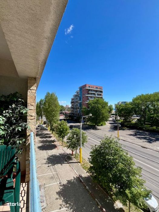 Mamaia Central Butoaie / Apartament cu 2 camere 77 mp/9 mp. Boxa — fotografia 3