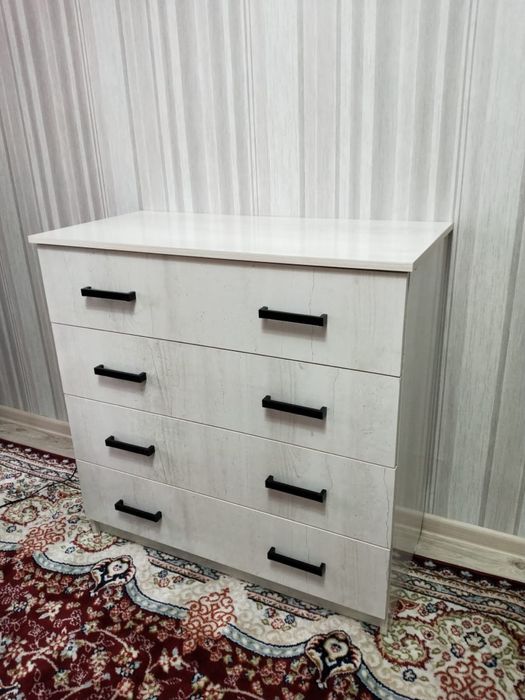 Продам комод в хорошем состоянии