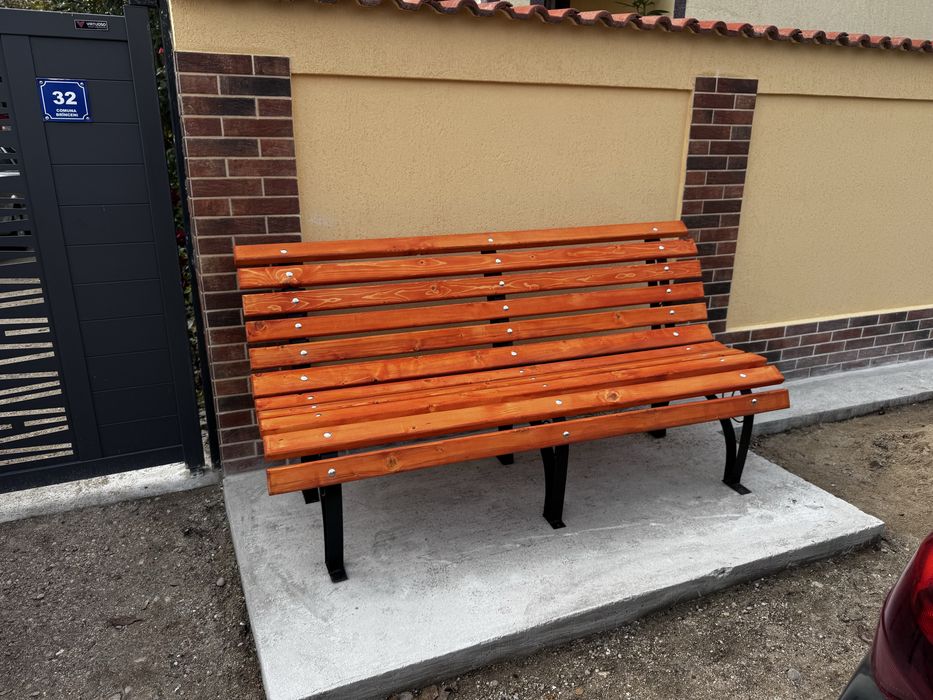 Vând bănci stradale gradină