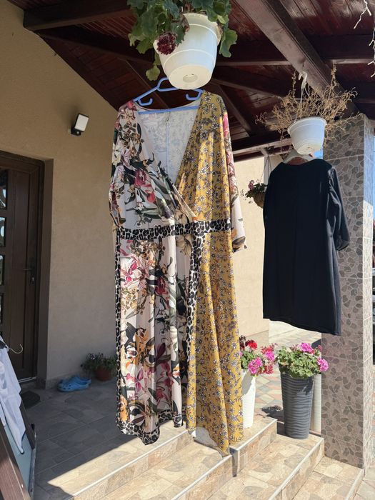 Vand rochie marime mare 48-50 pret 80 lei