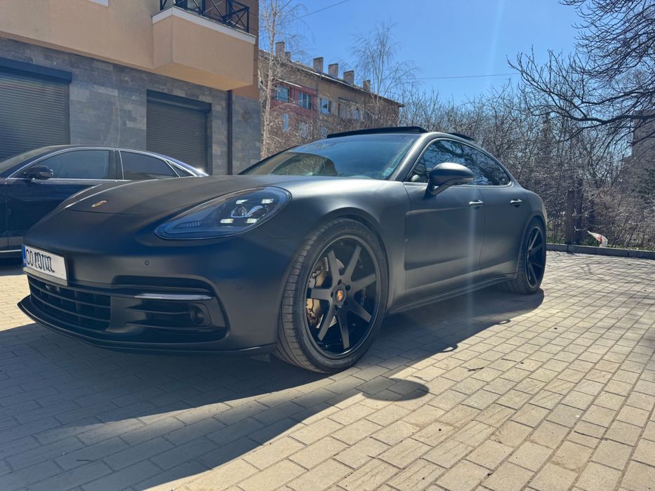 Кола / автомобил Porsche / под наем за бал /сватба