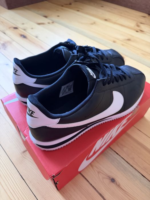 Nike cortez 46номер КАТО НОВИ