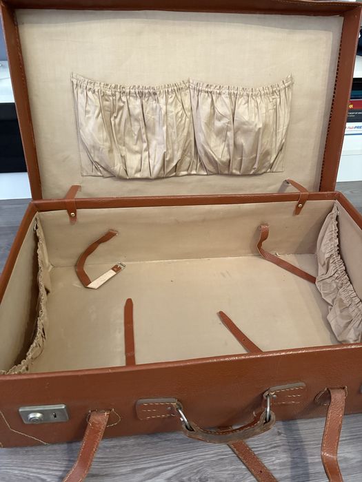 Стар Куфар - отлично състояние