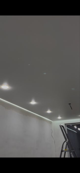 Натяжные потолки