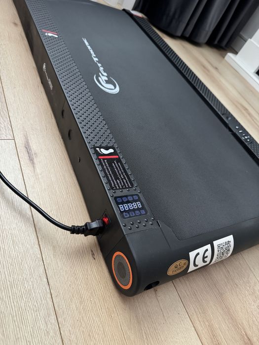 Banda de alergare FitTronic DW300 stare buna, DOAR BUCURESTI