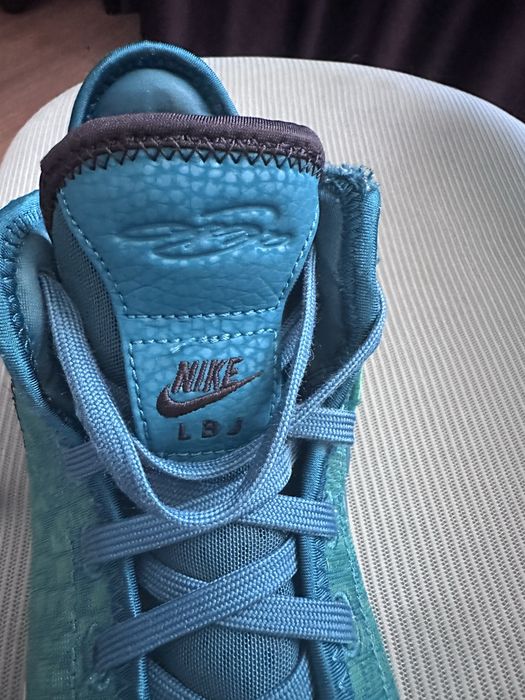 Кроссовки Nike баскетбольные