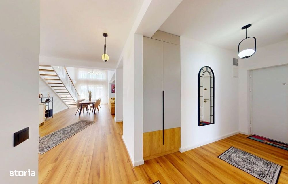 Penthouse pe 2 niveluri – Terasă mare + finisaje premium