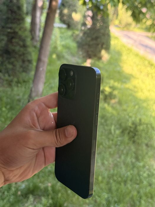 iPhone 15 Pro Max 256 GB sim kartali