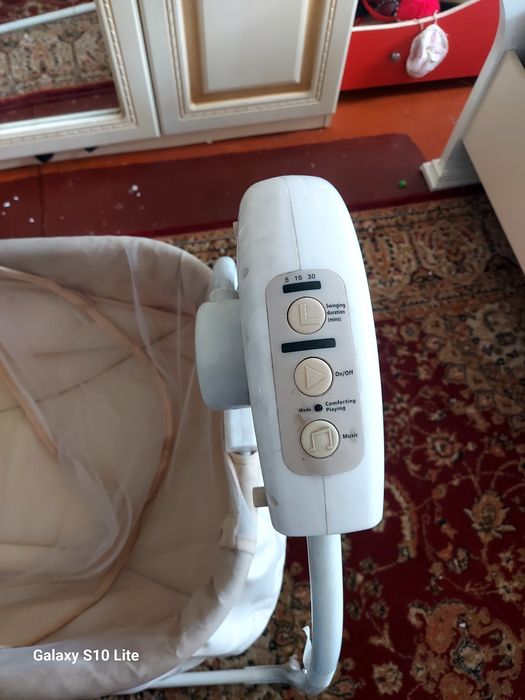 кровать качалка...