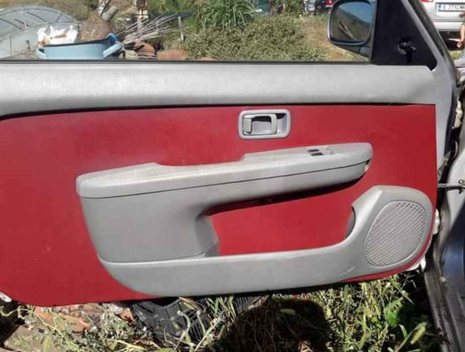 Nissan Micra K11 автоматик на части