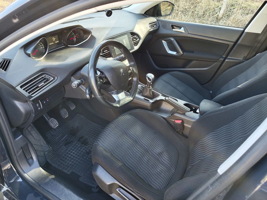 Peugeot 308, 2014, 130CP