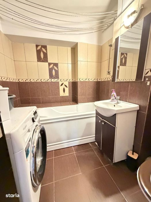 Apartament 3 camere, DECOMANDAT, ETAJ 1, Esplanada Nicolina