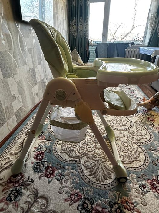 Стульчик для кормления