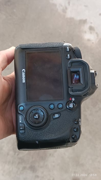 Canon 6D Sotiladi Holati zur