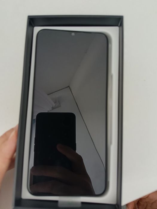 Oppo A57S новая,