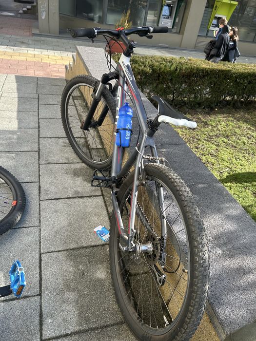 Bicicleta scott scale 60