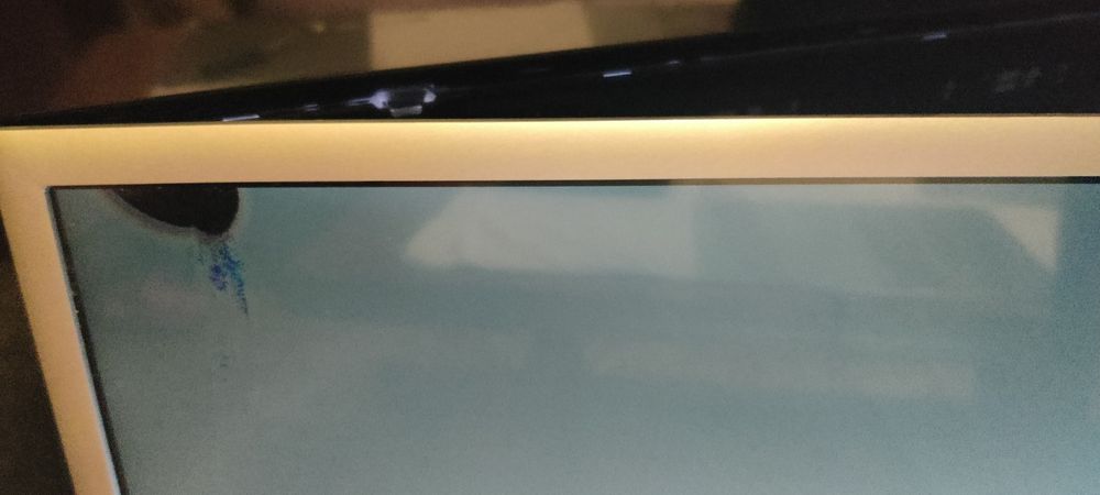 Vând televizor Samsung Smart