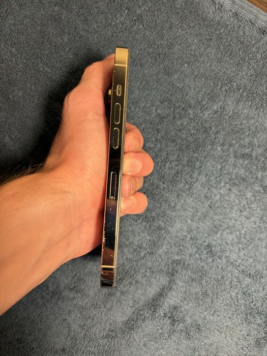 iPhone 14 Pro Gold