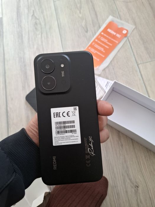 Телефон продам редми 15