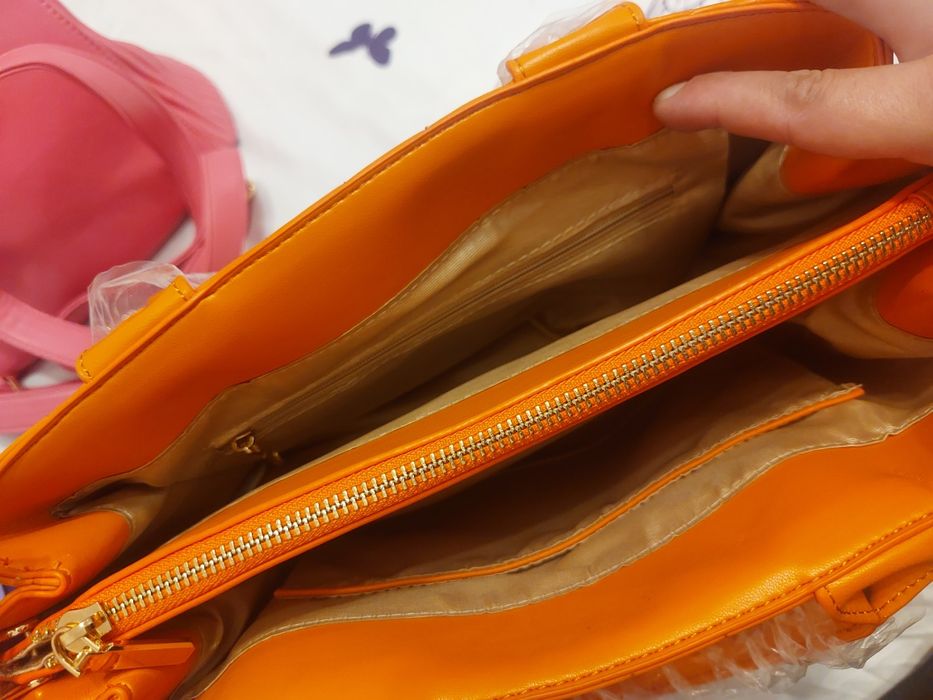 Дамски чанти 2 бр.