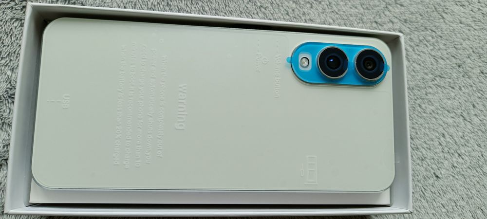 Нов Смартфон с Android 15