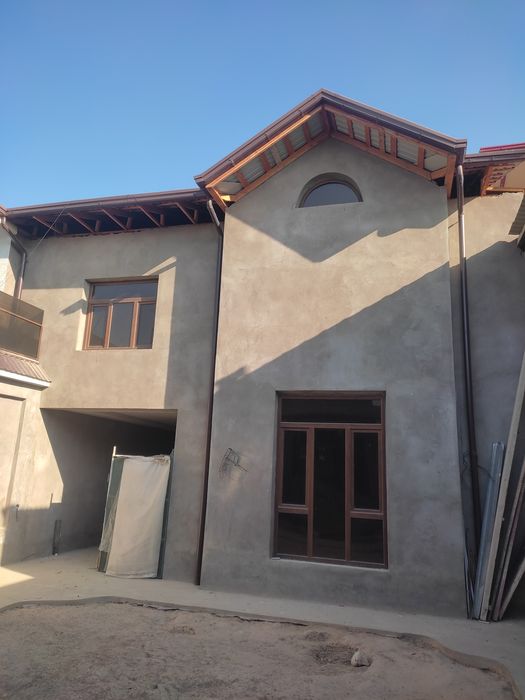 Назарбек Харакат махалла Уй 2 этаж 6 хонна