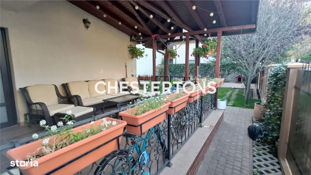 Vila 4 camere mobilata cu terasa in Militari Residence
