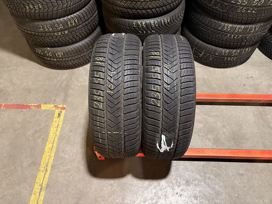 Anvelope iarna 235/55/18 Pirelli Sottozero 3 235 55 18 R 18