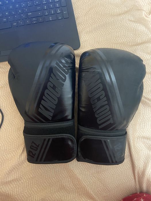 Manusi de box (Knockout)