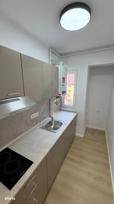 Apartament cu 2 camere renovat 37 mp etaj 3/5 in zona Hipodrom 1