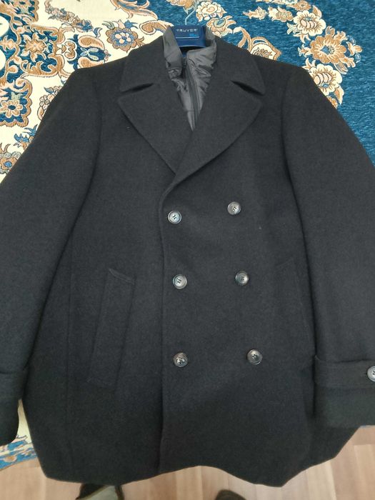 Продам новое пальто осень зима