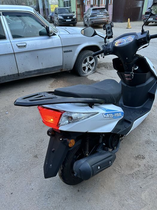 Продам мопед м8.