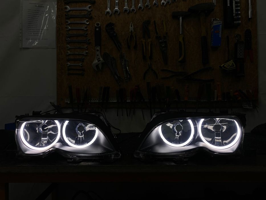 Оригинални фарове за BMW e46 face седан/комби с нови ангелски