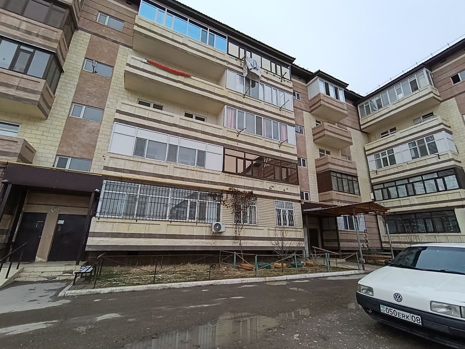 3хкомн кв, 5 эт, 15мкр