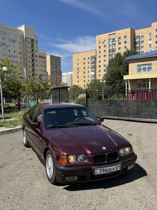 Продам BMW E36 1993г