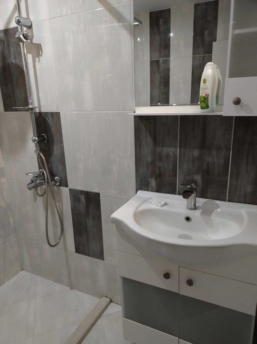 Дава се под наем Тристаен апартамент в Пловдив, Мараша - 104 кв.м за 510 € - Снимка #6