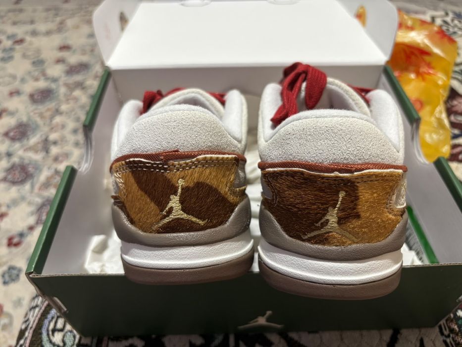 Продаю кроссовки Nike