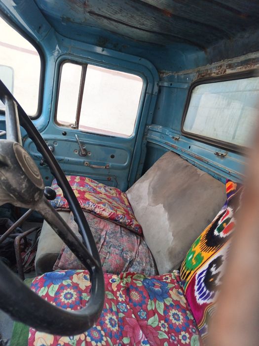 Zil sotiladi yoki kelishilgan xolda barter qilinadi