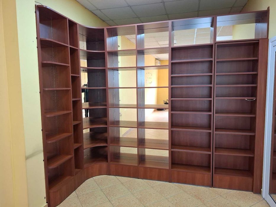 Търговско оборудване - Масивен ъглов модул с огледала и плътен гръб