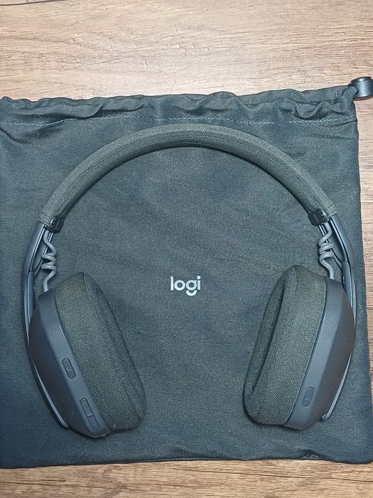 Наушники Logitech Zone vibe 100