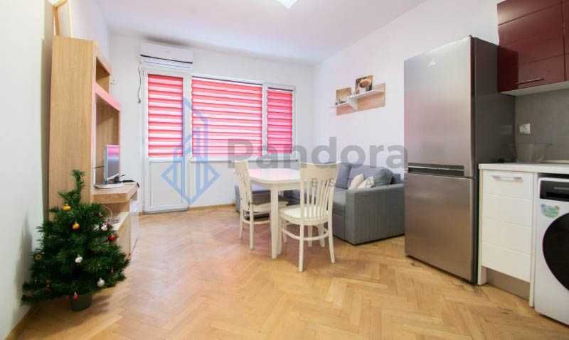 Тристаен апартамент под  наем в  кв. Суха река