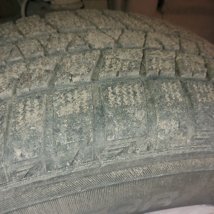 Продам комплект колес 5/150