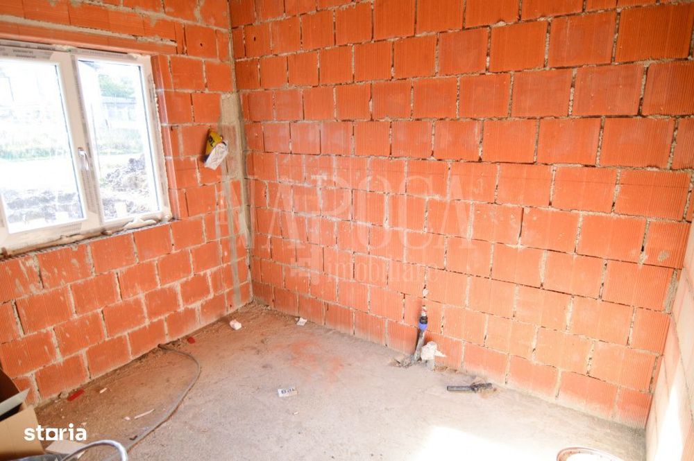 Casa 3 camere de vanzare in Campenesti
