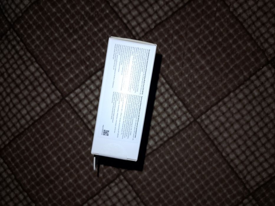 Продам наушники galaxy buds core