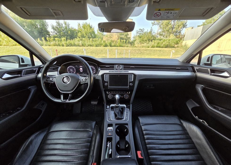 Volkswagen Passat 4Motion  / 2.0Tdi Bi-Turbo 240hp