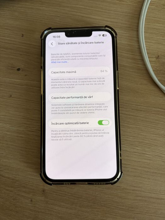 Vand telefon iphone 14