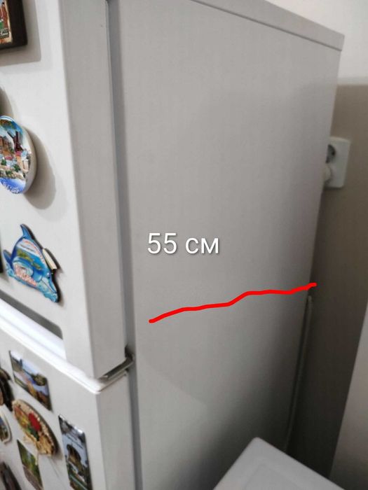 Продавам хладилниk с фризер BEKO