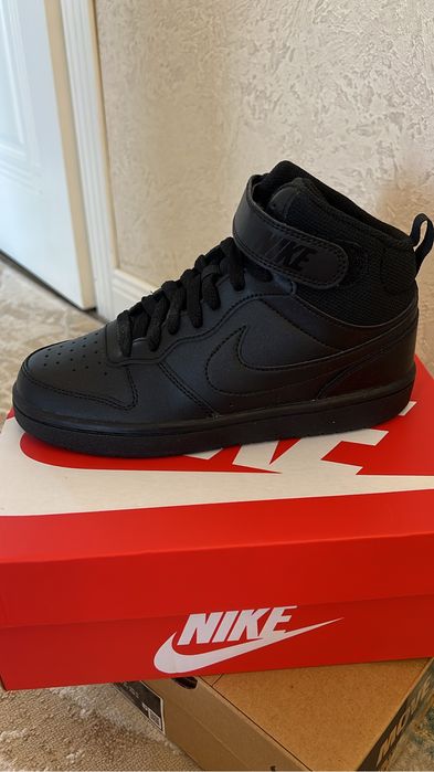 Ботинки сапоги продам