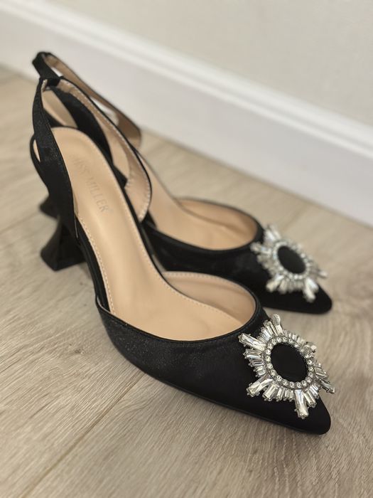 Туфли (босоножки)